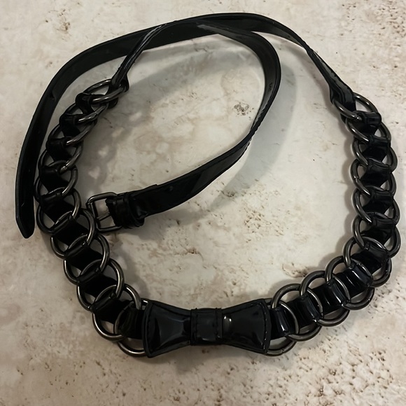 MNG MANGO Vintage Chic Punk Belt Patent Leather - Picture 3 of 8